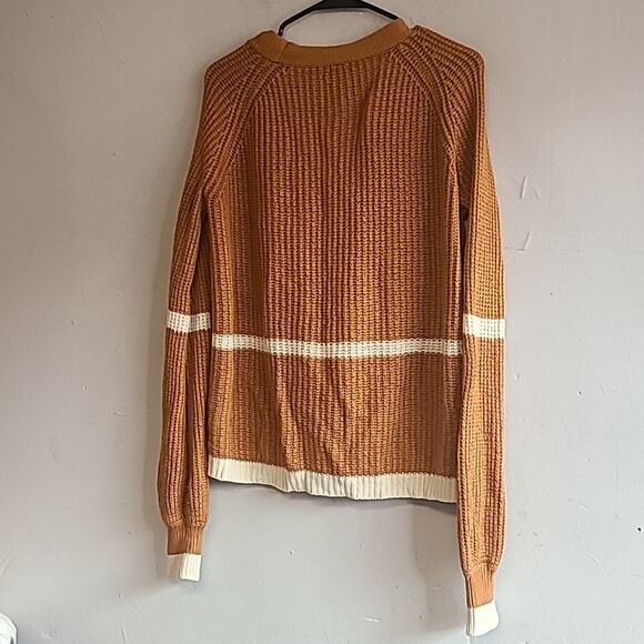 Women's large plush sweater cardigan brown white accent stripe button up - Picture 5 of 6